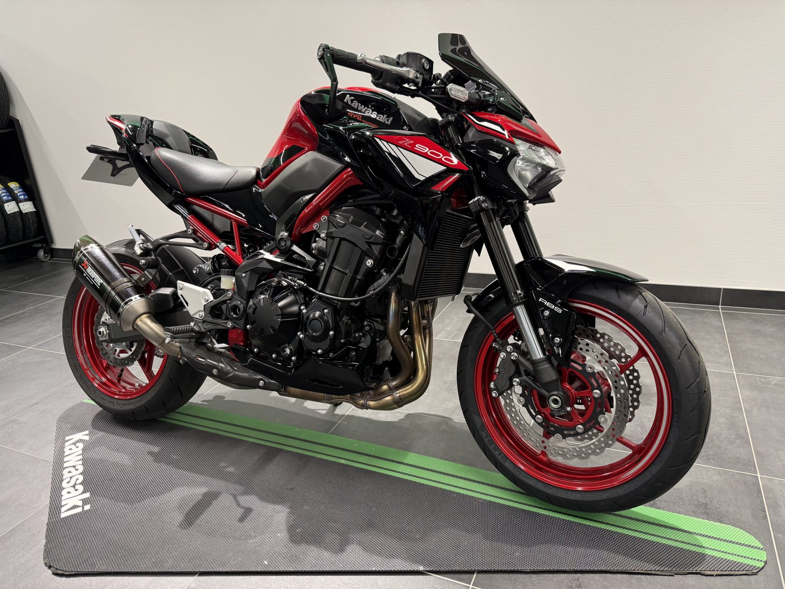 Kawasaki Z900 Performance