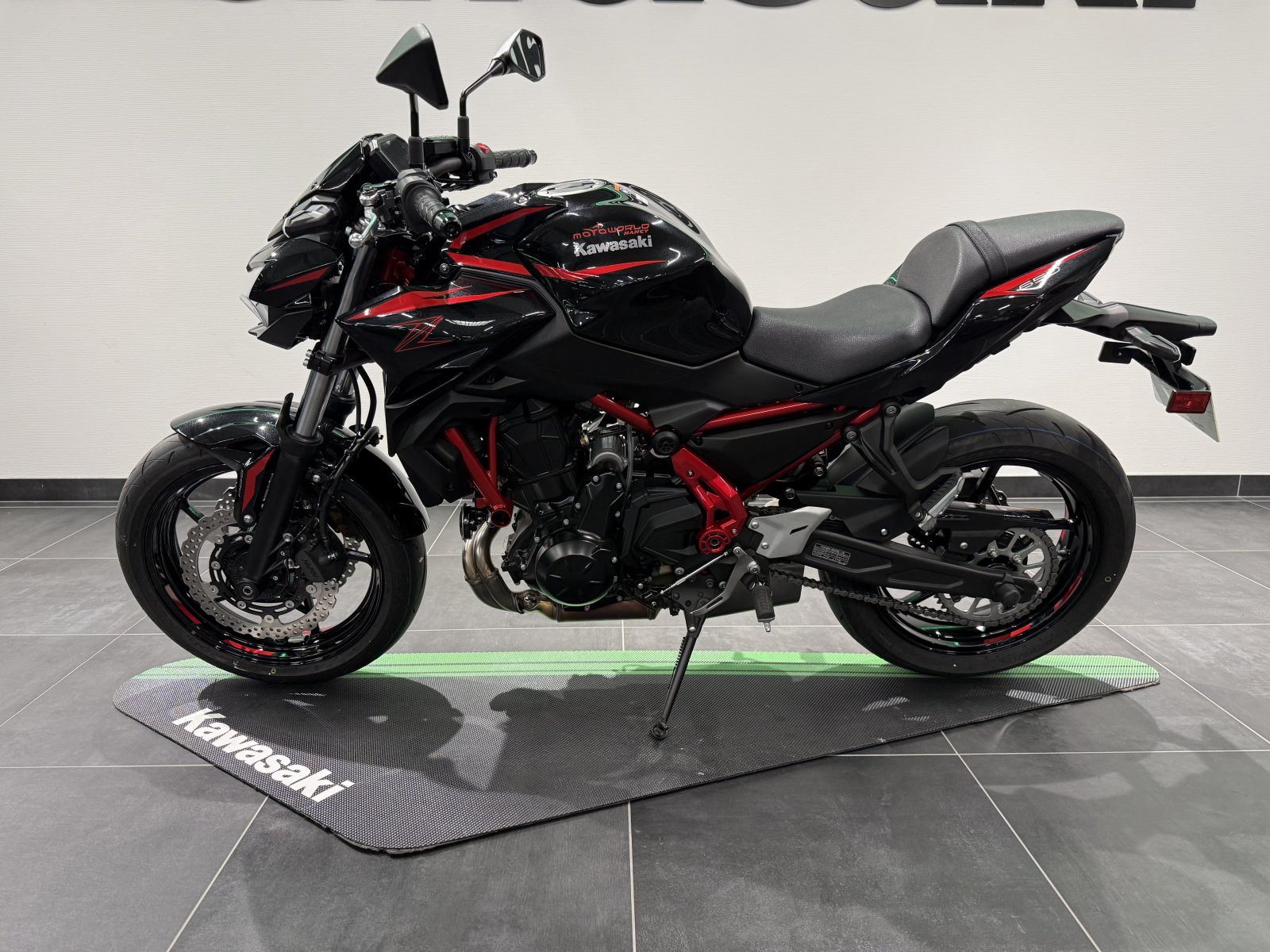 Kawasaki Z650 A2