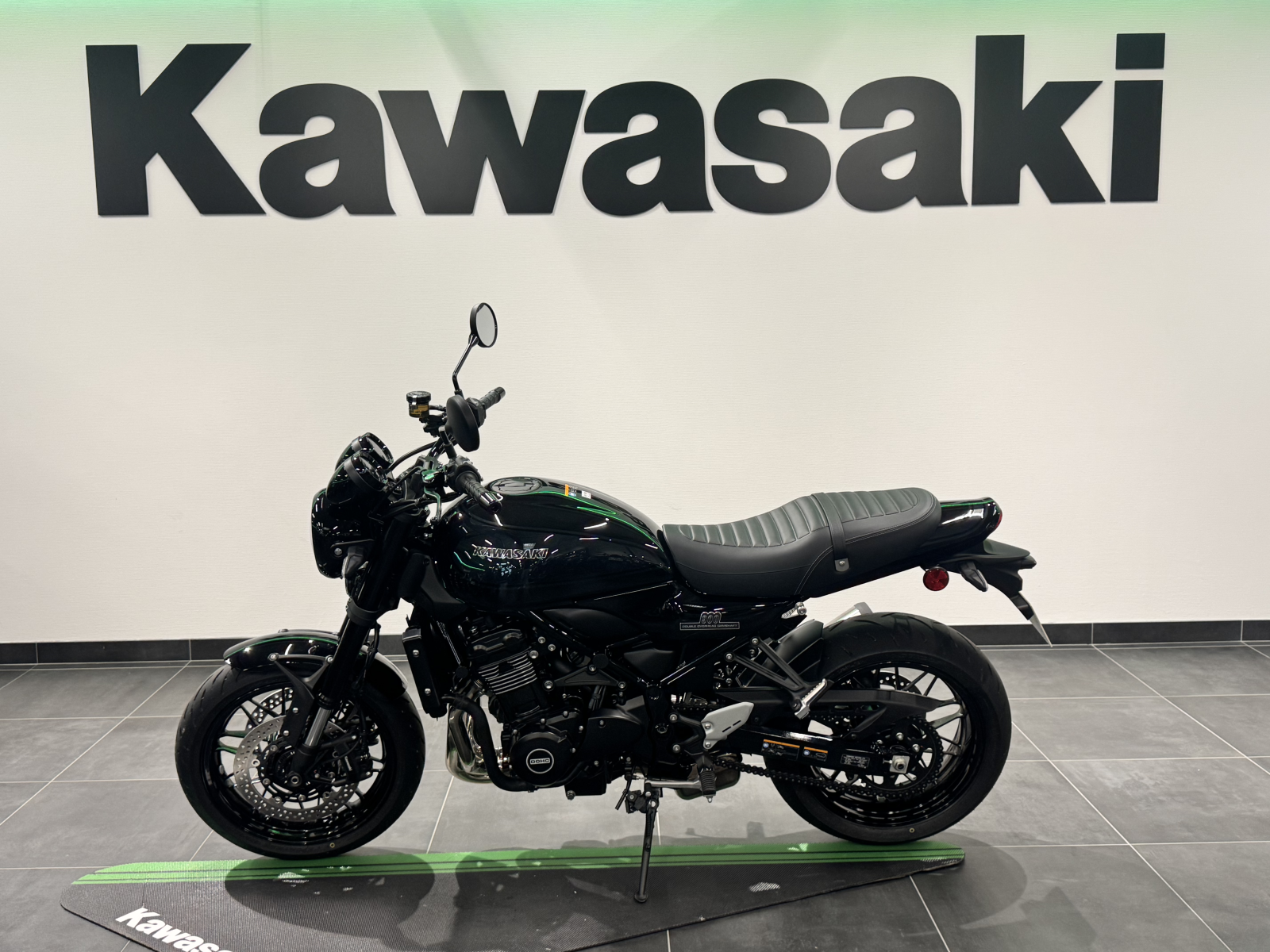 Kawasaki Z900RS BLACK BALL EDITION