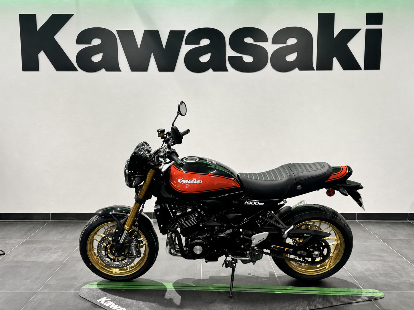Kawasaki Z900RS SE