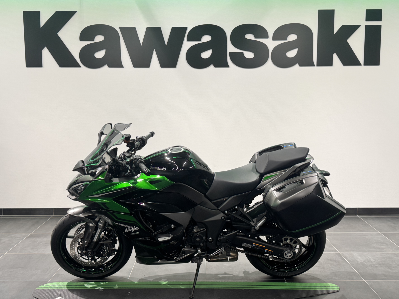 Kawasaki Ninja 1000 SX Pack Performance Tourer