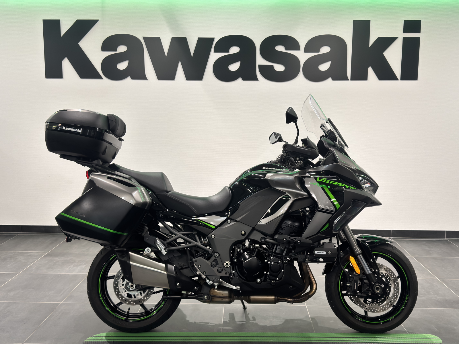 Kawasaki Versys 1100 SE Pack Grand Tourer