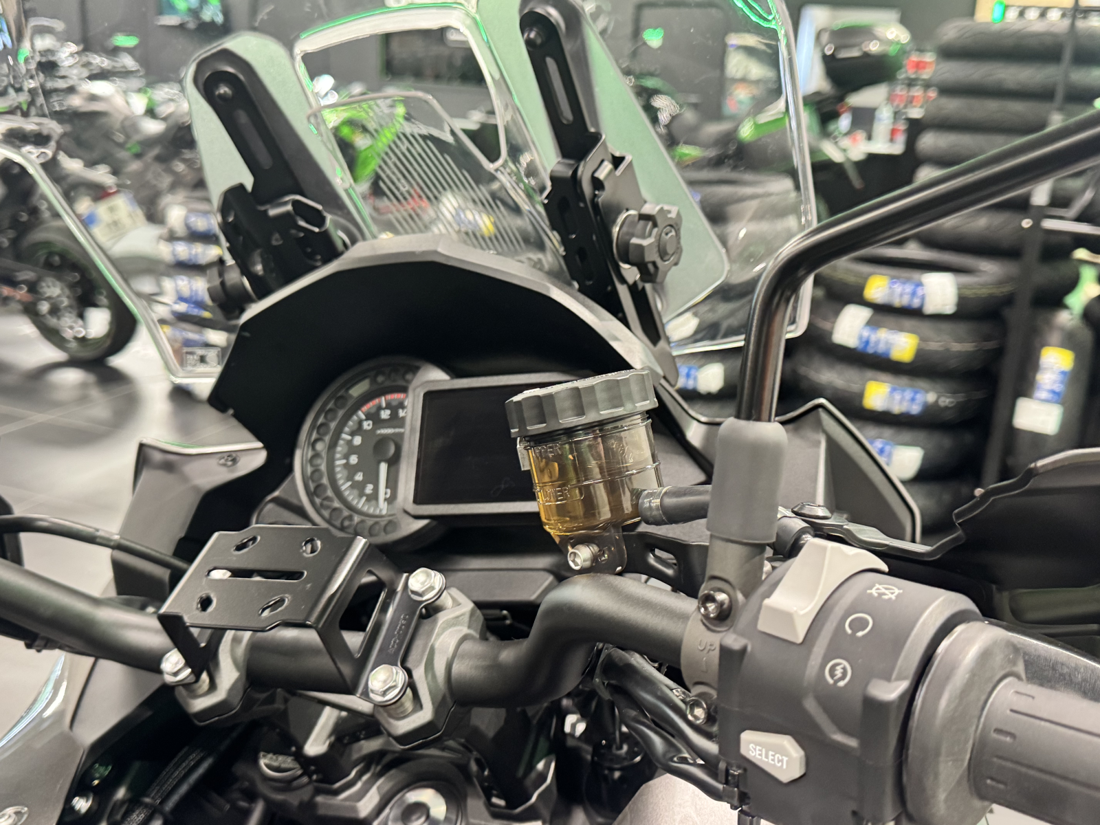 Kawasaki Versys 1100 SE Pack Grand Tourer