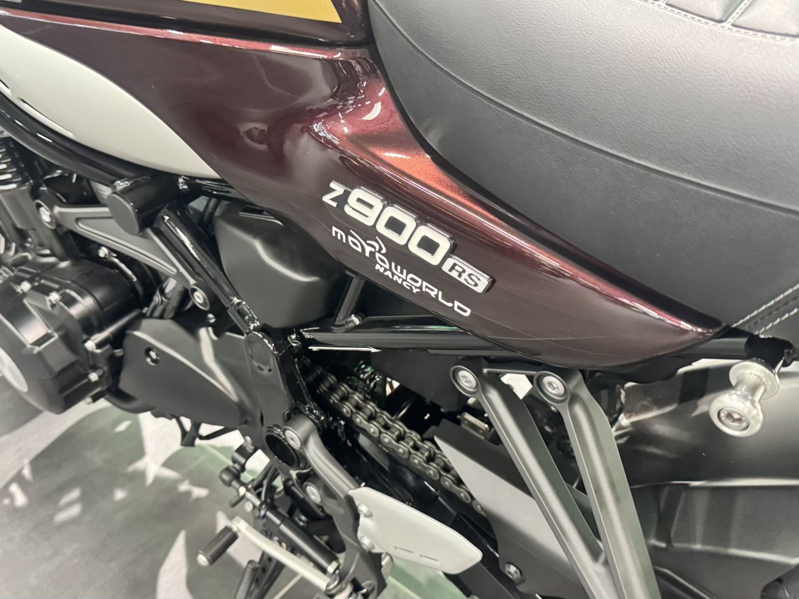 Kawasaki Z900RS A2
