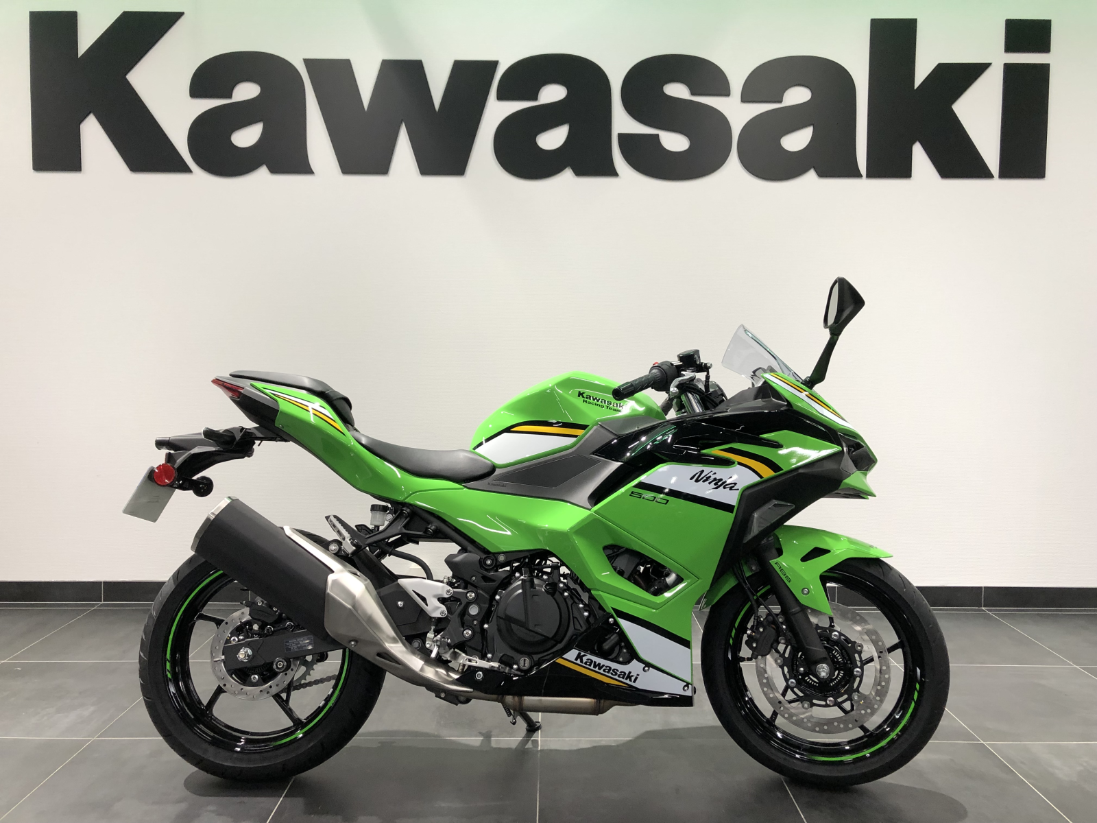 Kawasaki Ninja 500 KRT Edition