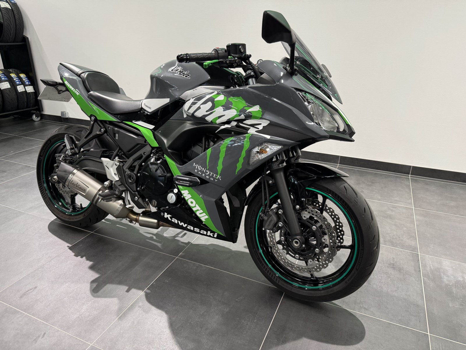 Kawasaki Ninja 650 A2 LEOVINCE