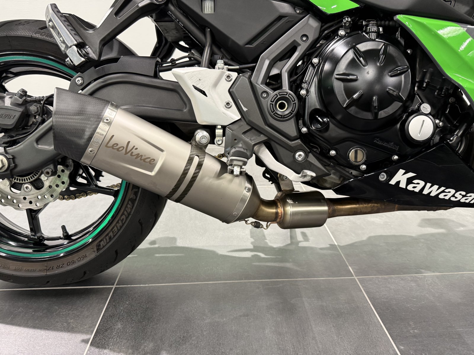 Kawasaki Ninja 650 A2 LEOVINCE