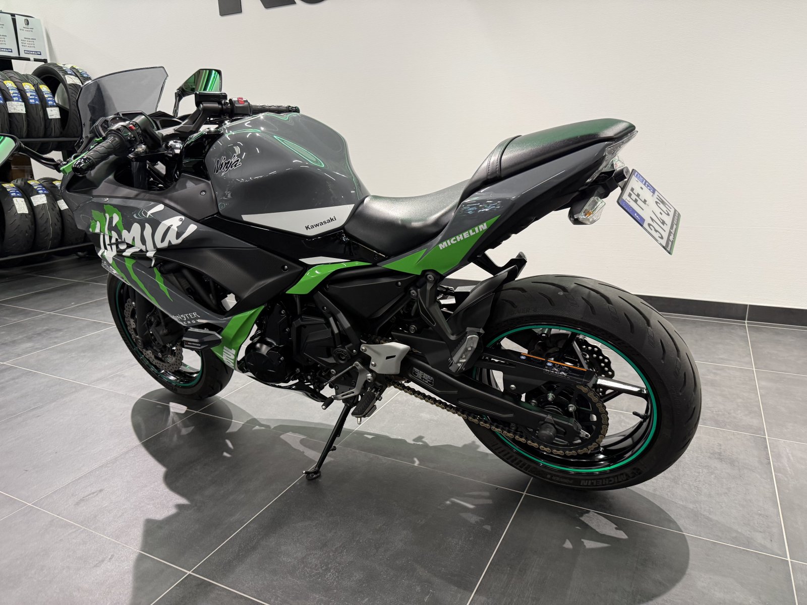 Kawasaki Ninja 650 A2 LEOVINCE