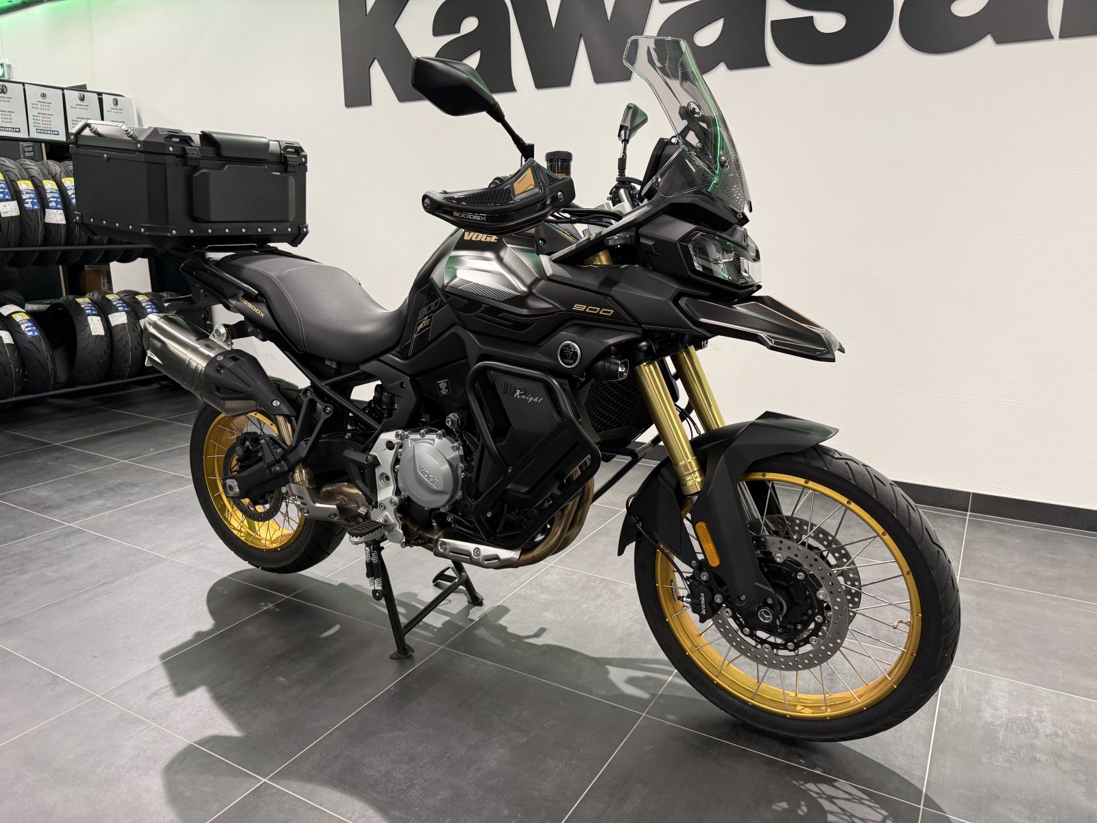Voge DS900X