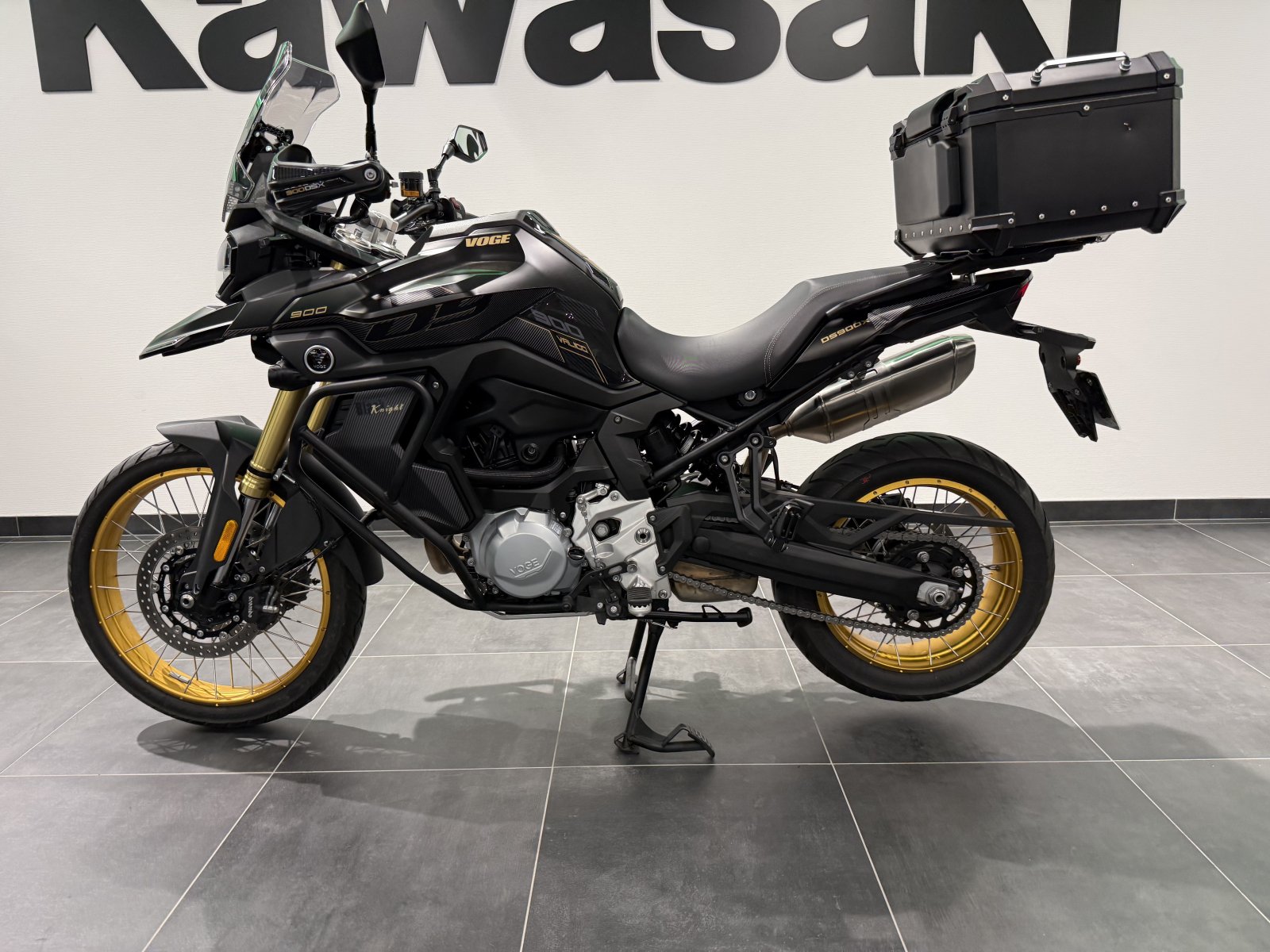 Voge DS900X