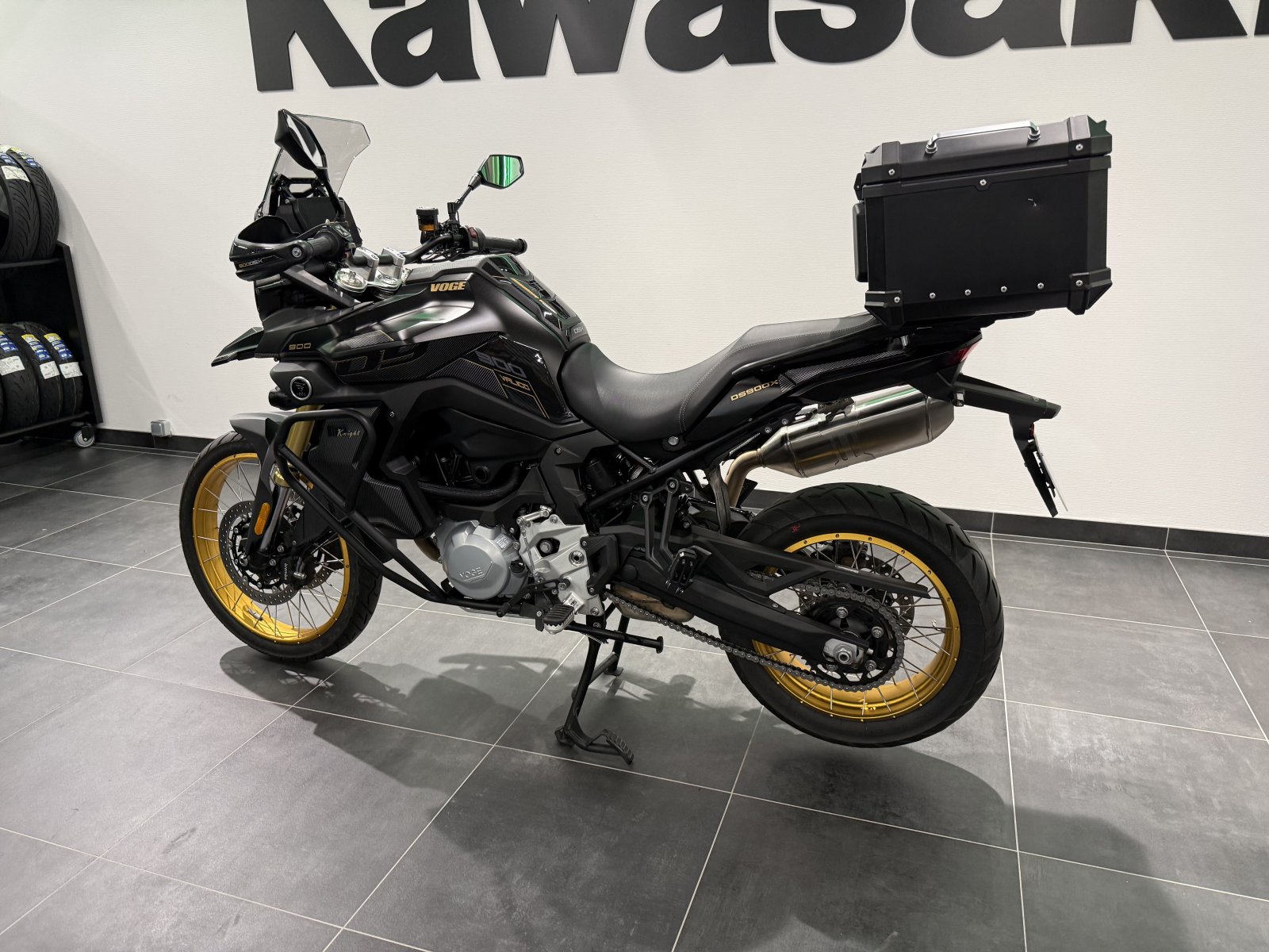 Voge DS900X