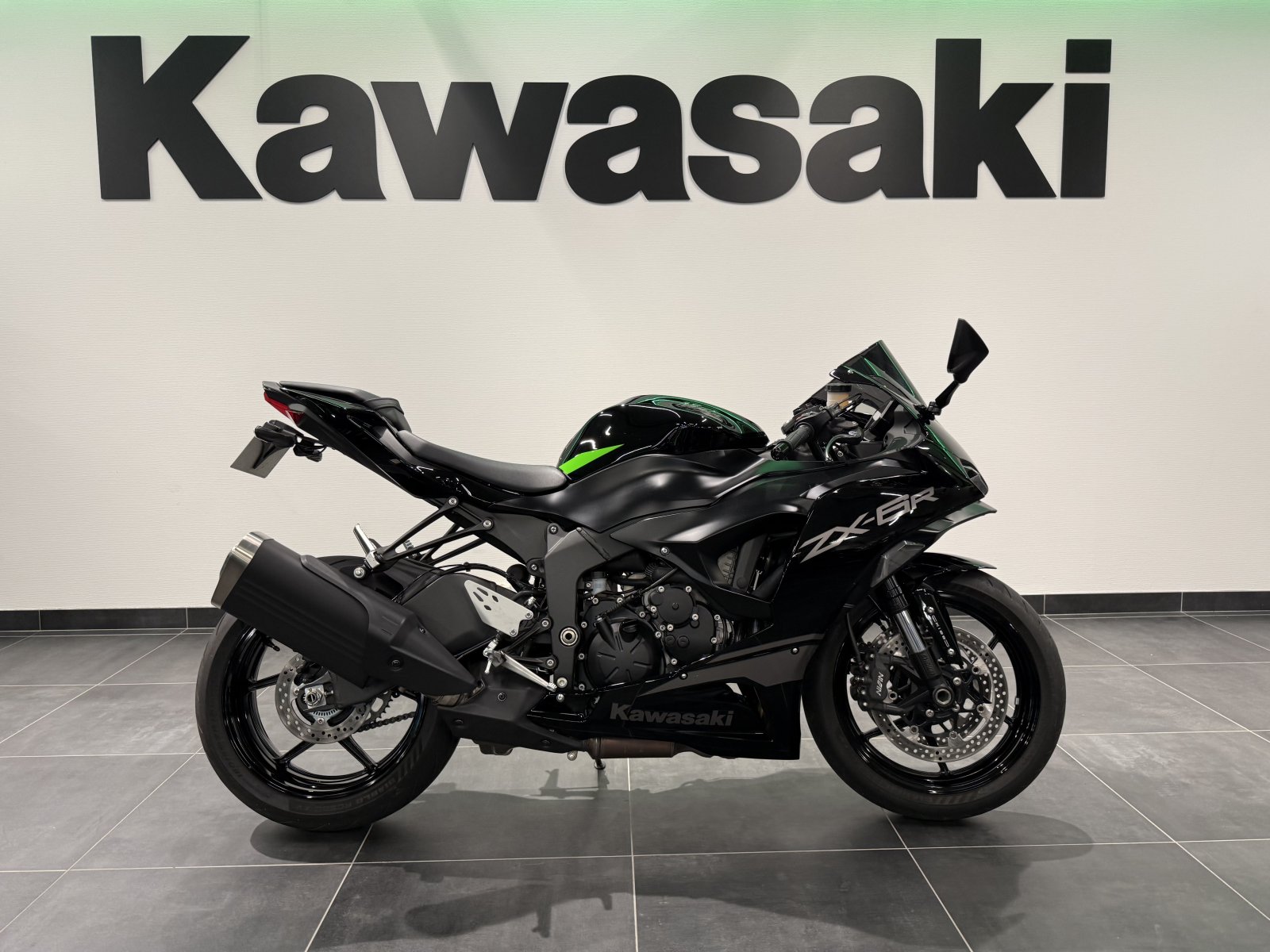 Kawasaki Ninja ZX-6R BLACK