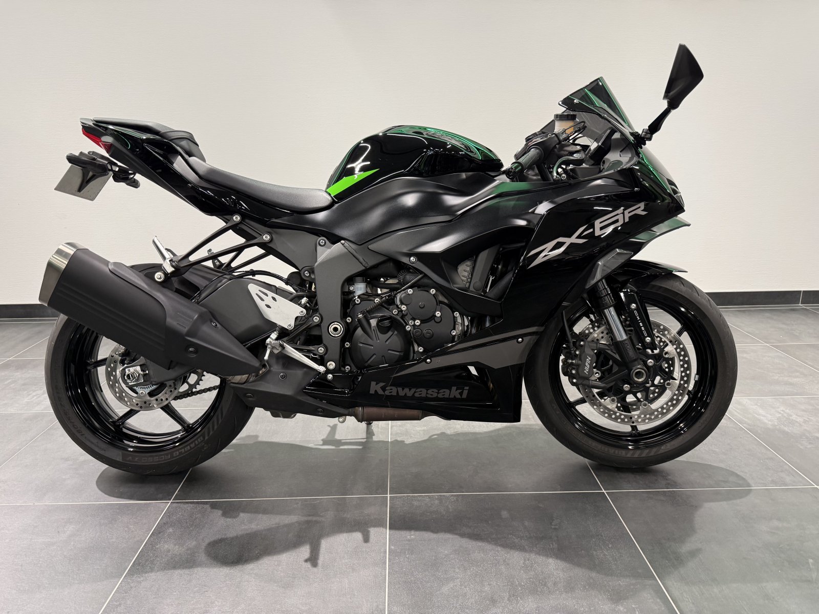 Kawasaki Ninja ZX-6R BLACK