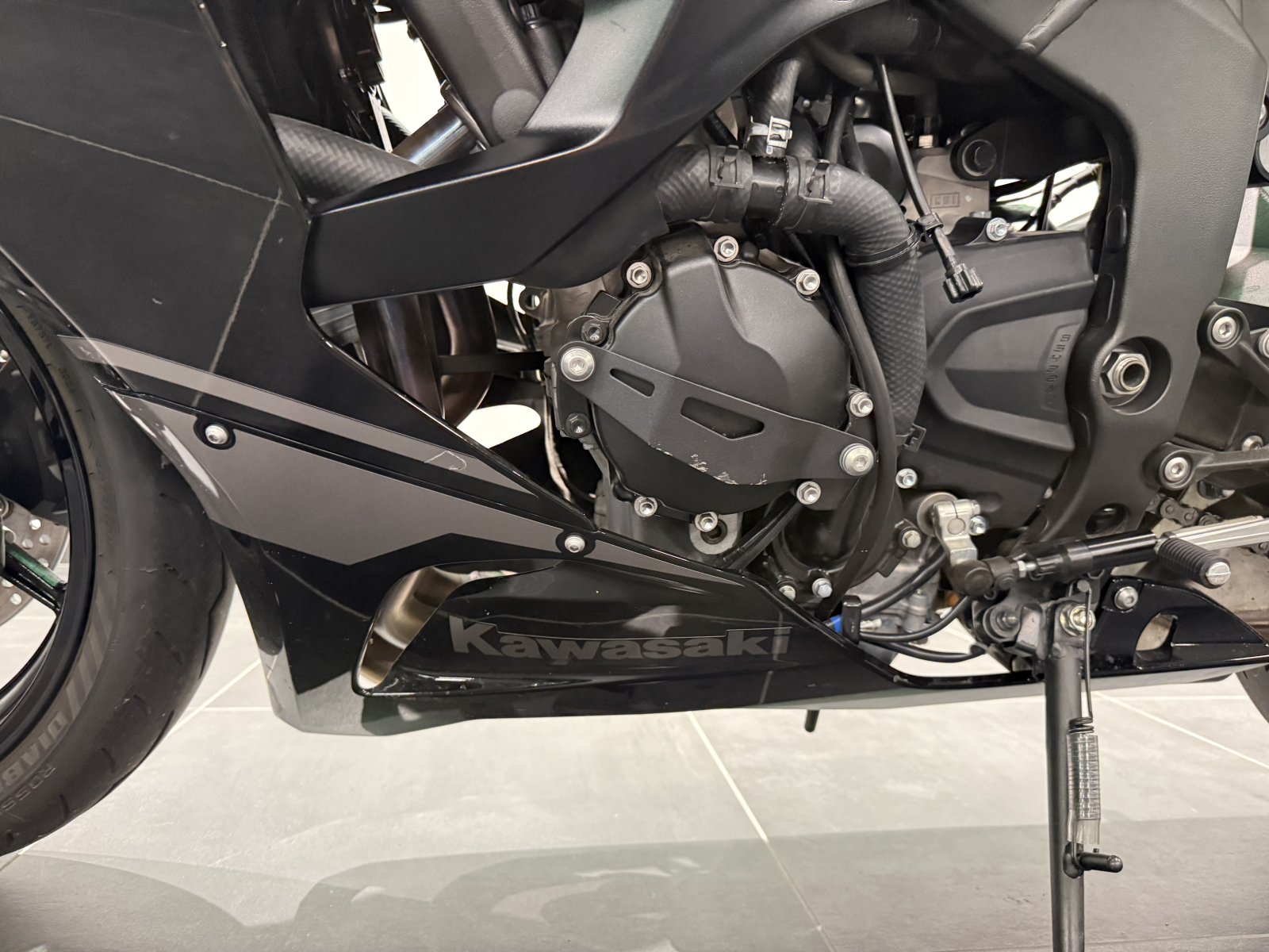 Kawasaki Ninja ZX-6R BLACK
