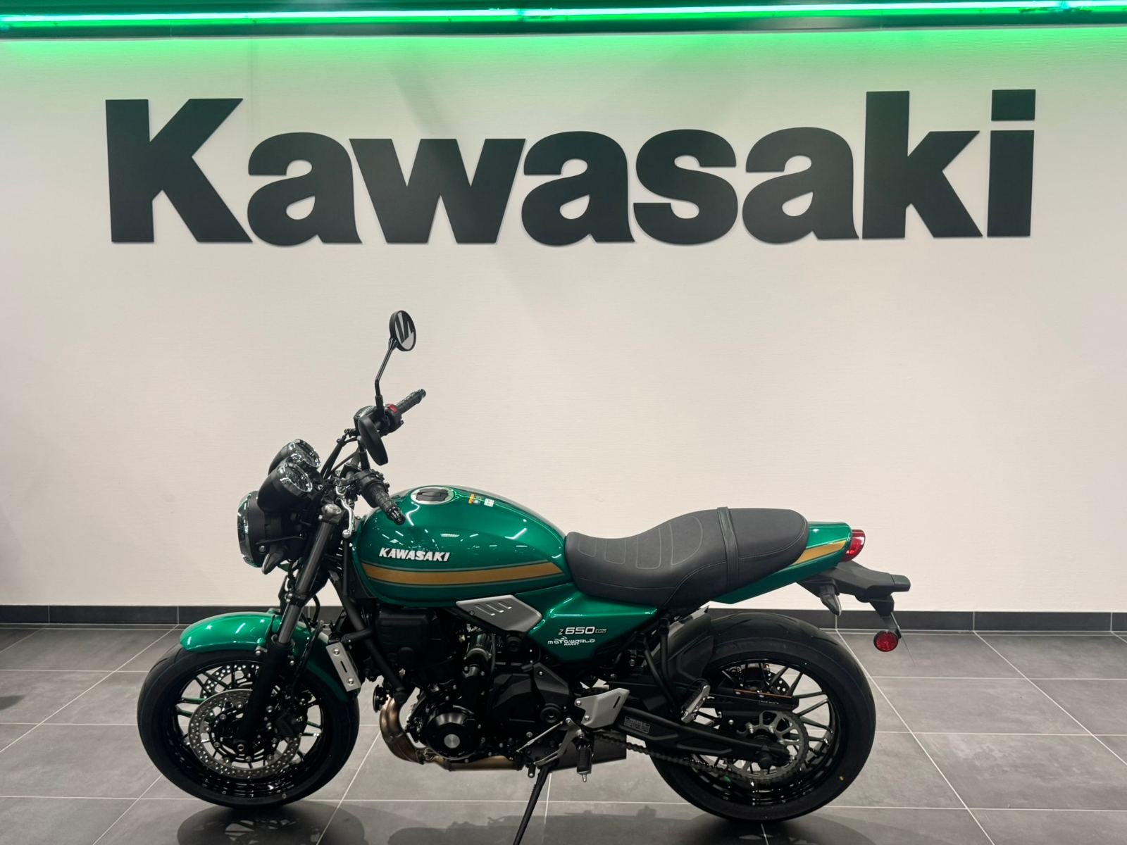 Kawasaki Z650RS