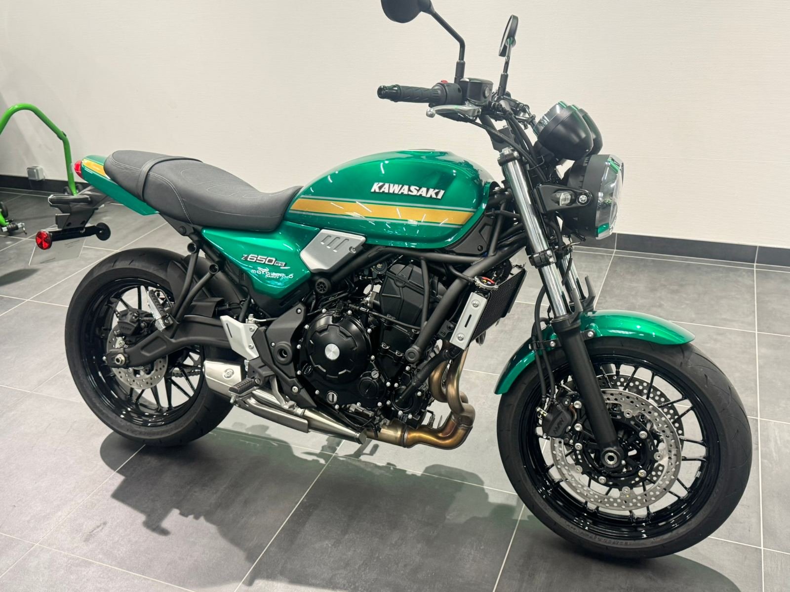 Kawasaki Z650RS