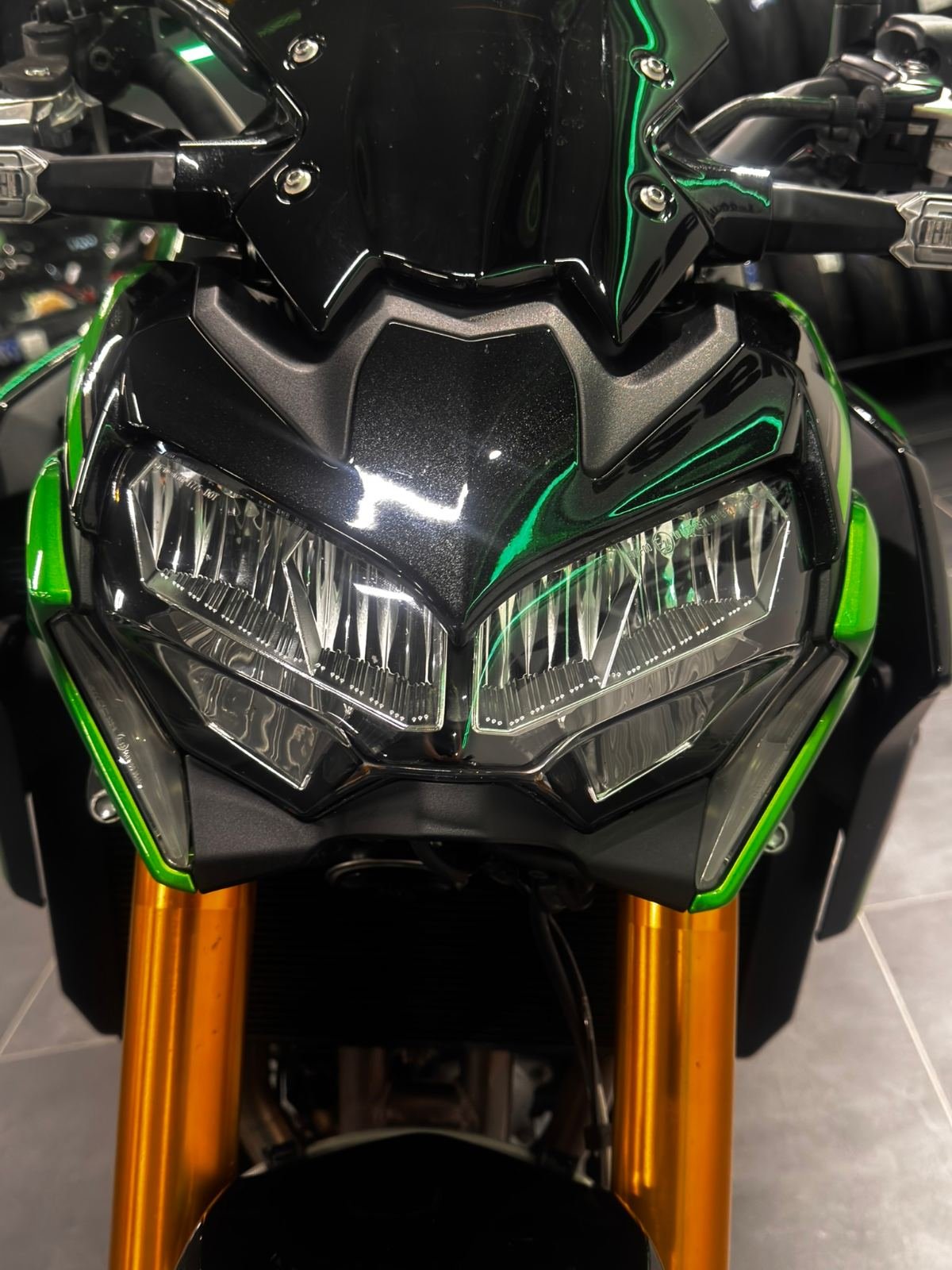Kawasaki Z900 SE