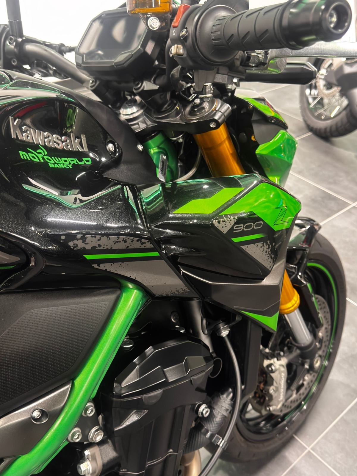 Kawasaki Z900 SE