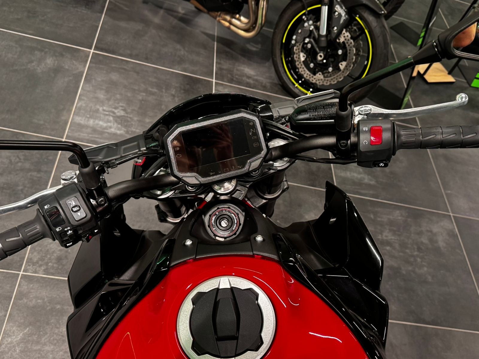 Kawasaki Z900 A2