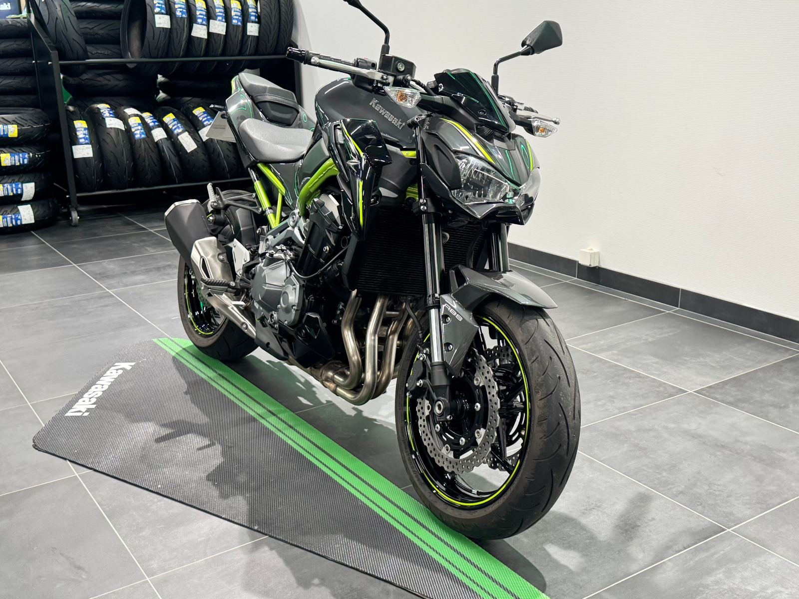 Kawasaki Z900