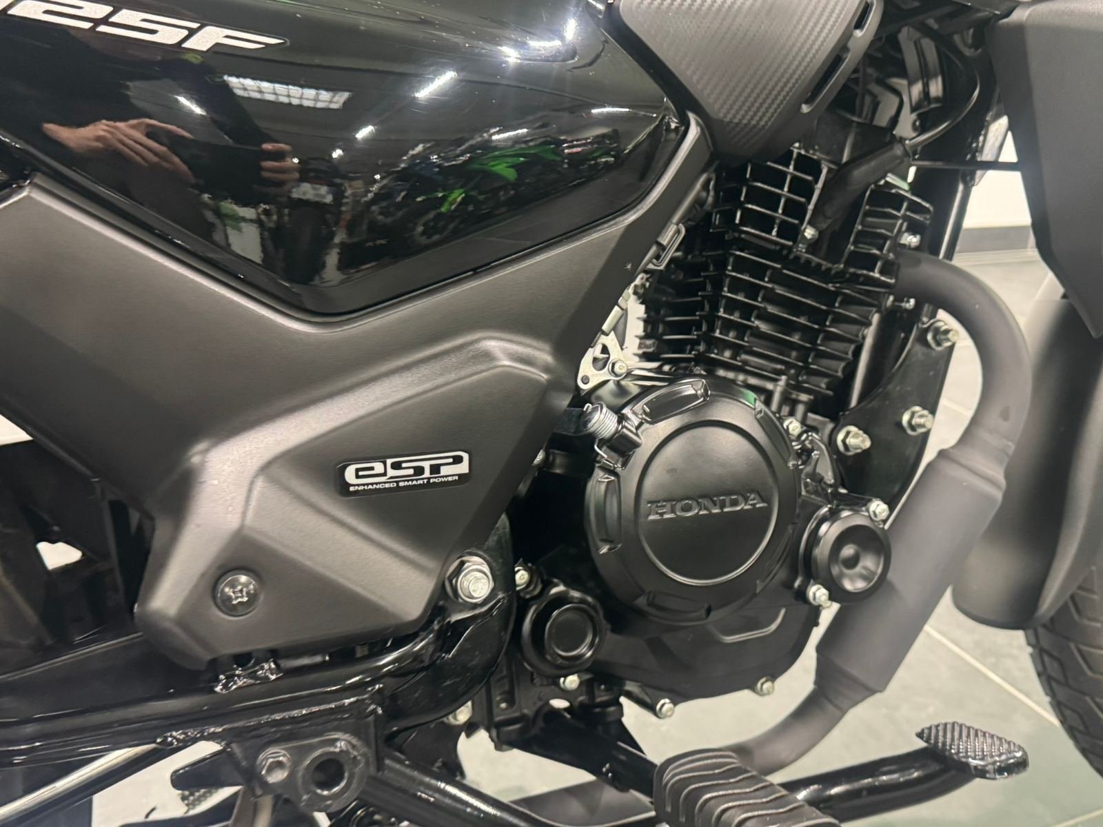 Honda CB125F A1
